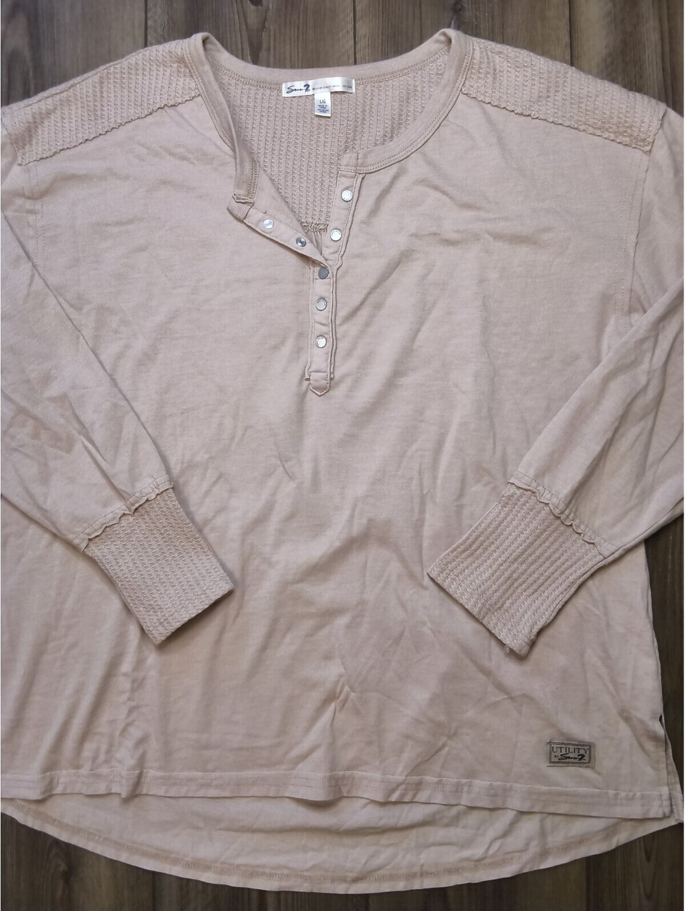Seven7 Women's Waffle Knit Henley Long Sleeve Top Cotton Soft Blush Tan LG